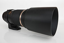 Tamron 180mm Makro with lens hood.jpg