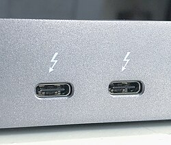 Thunderboltin versiot 3, 4 ja 5 käyttävät USB-C liityntää.