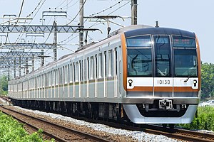 Tokyo-Metro-Series10000 10130F.jpg