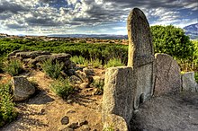 La tomba dei giganti di S'Ena e Thomes.