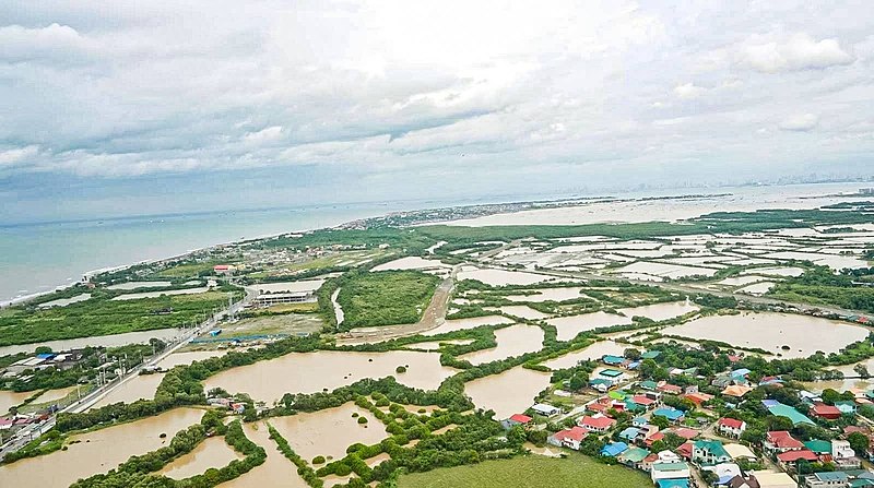 File:Typhoon Nalgae (Paeng) Cavite floods.jpg