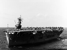 Escort carrier Suwannee USS Suwannee (CVE-27) at anchor at Kwajalein atoll on 7 February 1944 (NH 106578).jpg