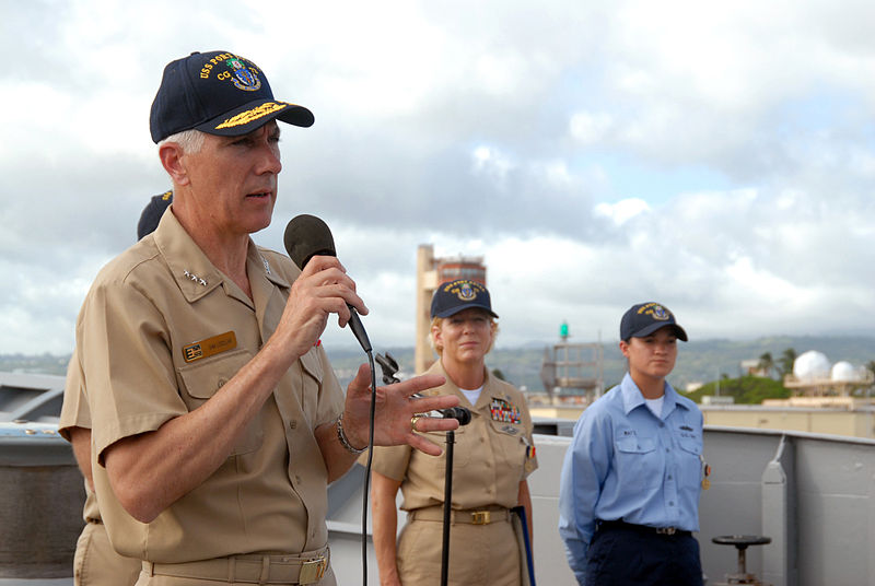 File:US Navy 070507-N-4965F-015 Vice Adm. Samuel Locklear, commander, U.S. 3rd Fleet, addresses the crew of Ticonderoga-class guided-missile cruiser USS Port Royal (CG 73) during an awards ceremony.jpg