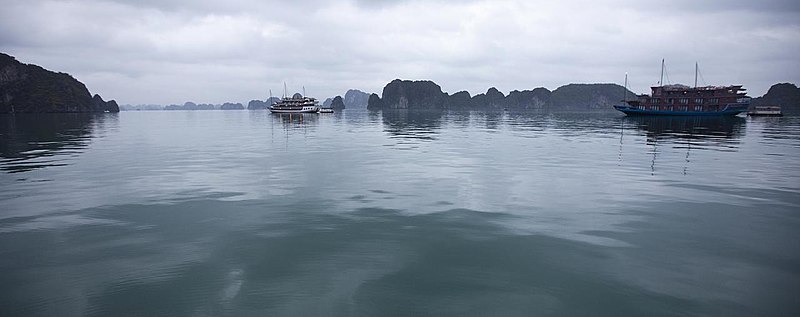 File:Vietnam & Cambodia (3337591862).jpg