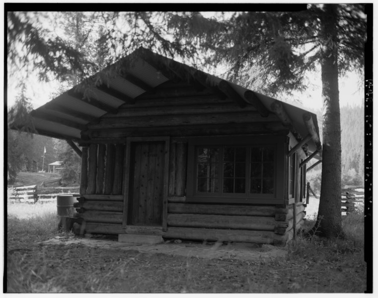 File:View of north front of cabin -1, facing south - The Horse Ranch, Cabin No. 1, Eagle Cap Wilderness Area, Joseph, Wallowa County, OR HABS ORE,32-JOS.V,1V-1.tif