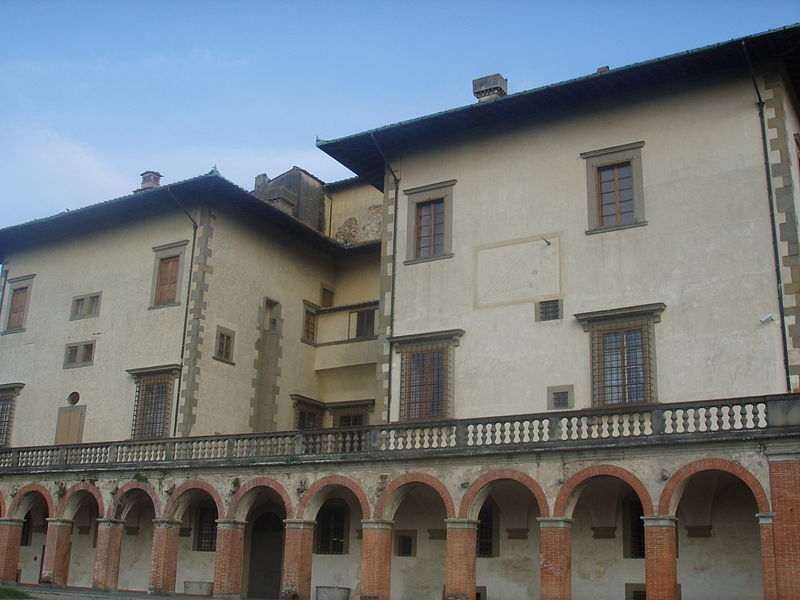 File:Villa di Poggio a Caiano, left 1.JPG
