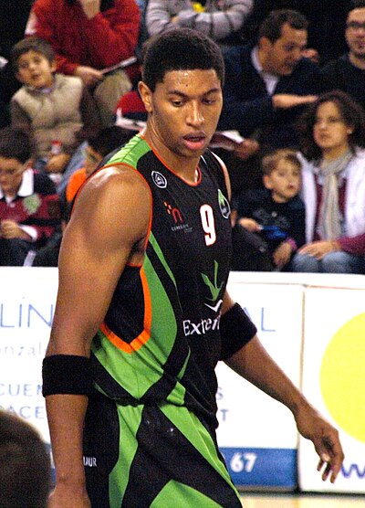 Wayne Simien