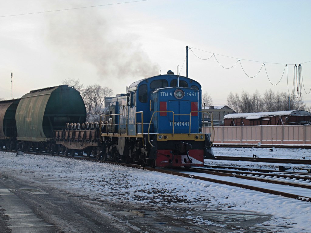 File:ТГМ4-1441, Беларусь, Минская область, депо Слуцк (Trainpix 83314).jpg  - Wikimedia Commons