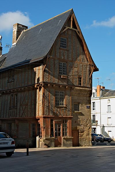 File:15 Maison des Artistes Thouars.jpg