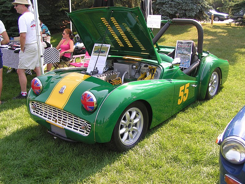 File:1962 Triumph TR3 Racecar (932885826).jpg