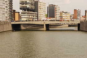 A Pont du Longdoz cikk illusztráló képe