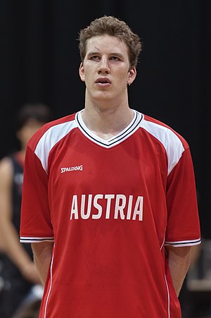 20150808 Jakob Pöltl 2027.jpg