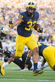 Isaac scoring his first touchdown of the season for the 2016 Wolverines 20160917 Ty Isaac.jpg