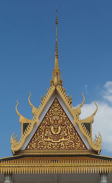 File:2016 Phnom Penh, Pałac Królewski, Srebrna Pagoda (09).jpg