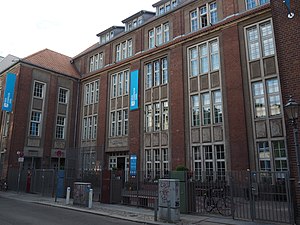 The facade of the Berlin Cosmopolitan School