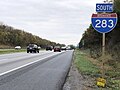 File:2021-10-28 15 55 30 View south along Interstate 283 just south of Exit 2 in Swatara Township, Dauphin County, Pennsylvania.jpg