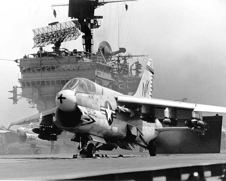 File:A-7A Corsair II of VA-27 about to launch from USS Constellation (CVA-64) in the Gulf of Tonkin on 27 August 1968 (NNAM.1996.253.7075.035).jpg