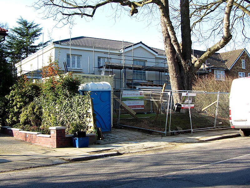 File:A Dan-Wood prefabricated house, February 2012.jpg