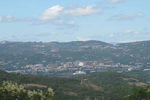 A view of Nelspruit, South Africa (cropped).jpg