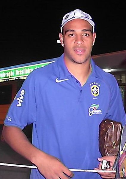 File:Adriano.jpg