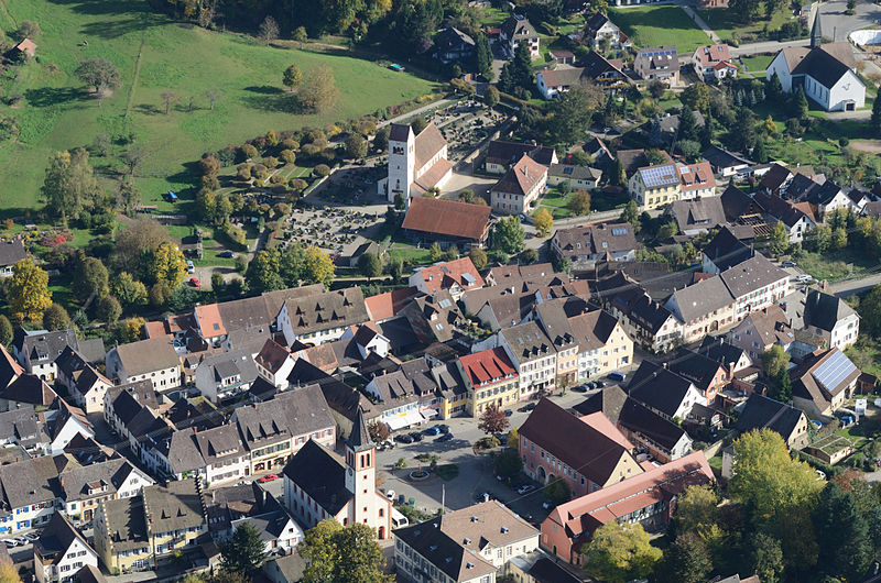 File:Aerial View - Sulzburg2.jpg