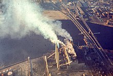 A circa-1960s aerial view showing Mystic 4-6 in operation Aerial view of Mystic Generating Station, circa 1960s.jpg