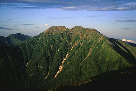 Núi_Akaishi