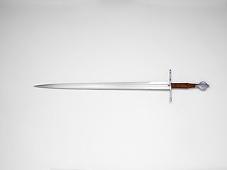 ✓ Espada Medieval Tipo XIIa Tipología Oakeshott Funcional con Vaina de  Cuero - Tienda Medieval en MedieWorld
