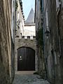 Français : Entrée de l'ancien château du duc d'Epernon, 63 rue du Minage, Angoulême, France