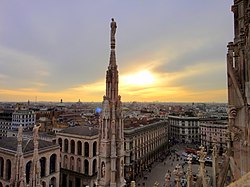 Udsigt over Milano fra duomo.