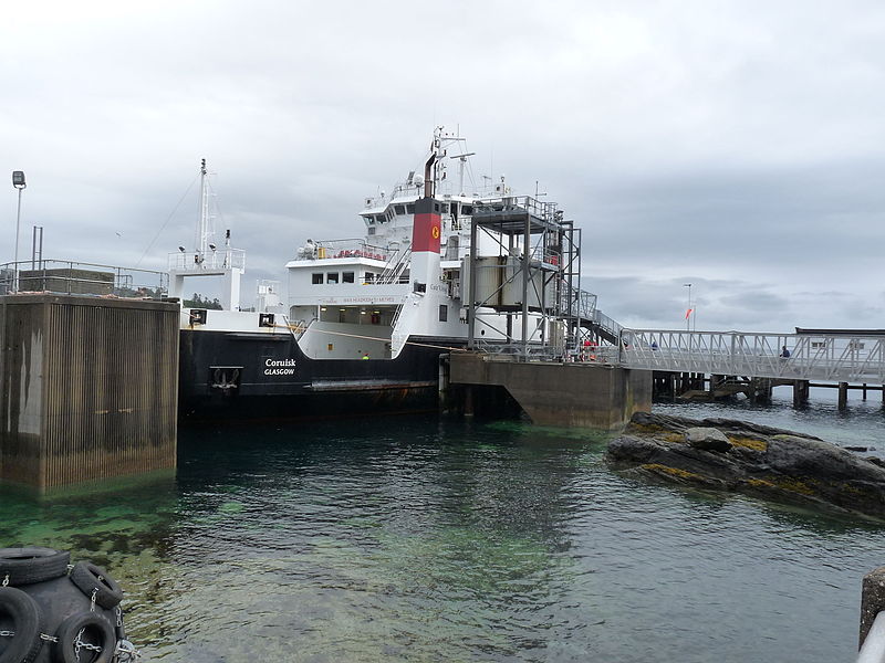 File:Armadale Ferry 2015.JPG