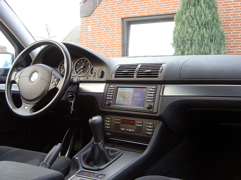 File:BMW e39 interieur EuroSpec.jpg