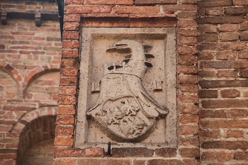 File:Basilica di Sant'Antonino (Piacenza), esterno 11.jpg