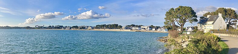 L’anse du Trez à Bénodet depuis la Corniche de la mer.