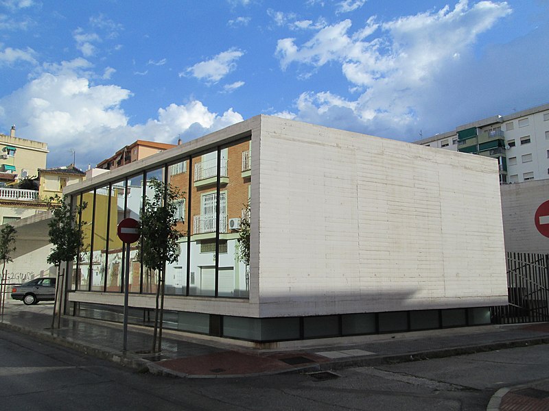 File:Biblioteca Manuel Altolaguirre3.jpg