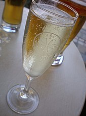 XXIV Karat Sparkling Wine Breaks into California