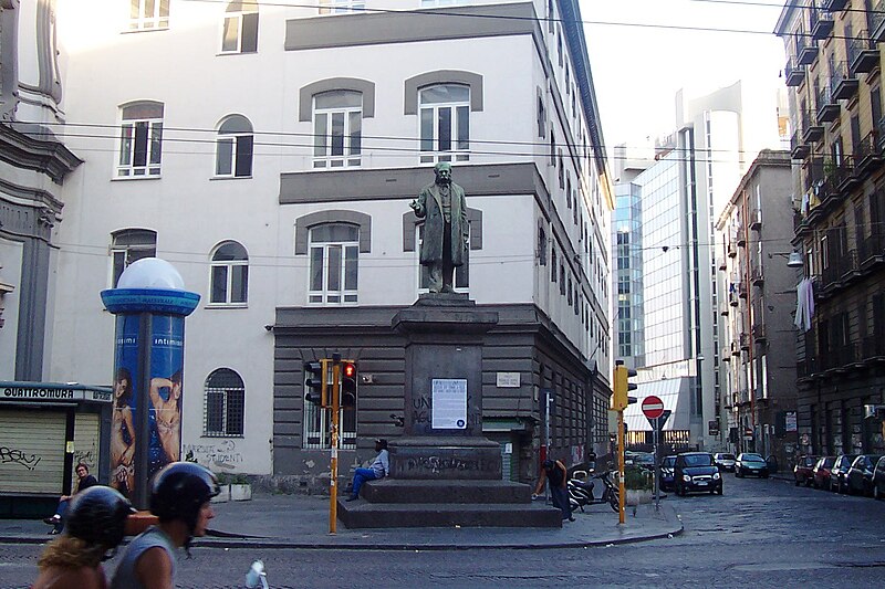 File:Bronze statue of Ruggiero Bonghi in Naples.jpg