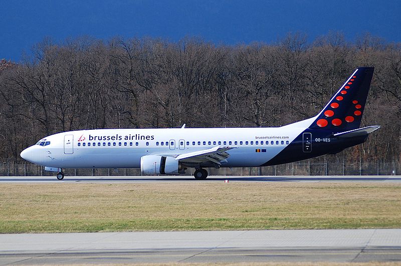 File:Brussels Airlines Boeing 737-400, OO-VES@GVA,24.02.2007-451fk - Flickr - Aero Icarus.jpg