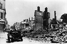 Quartier du centre ancien de Châlons-en-Champagne détruit par les bombardements de la Luftwaffe en juin 1940.