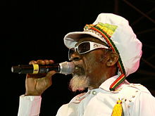 Bunny-Wailer-Smile-Jamaica-2008.jpg