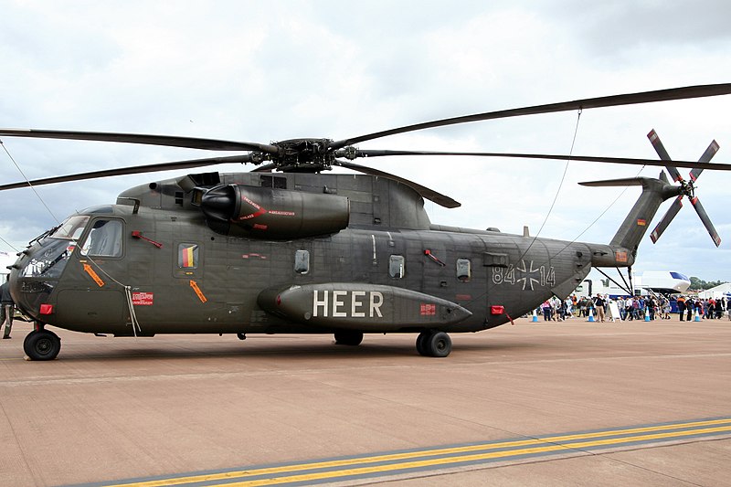 File:CH-53 (5100375096).jpg