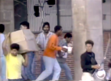 People looting stores during the Caracazo in 1989 Caracazo looting 1.png