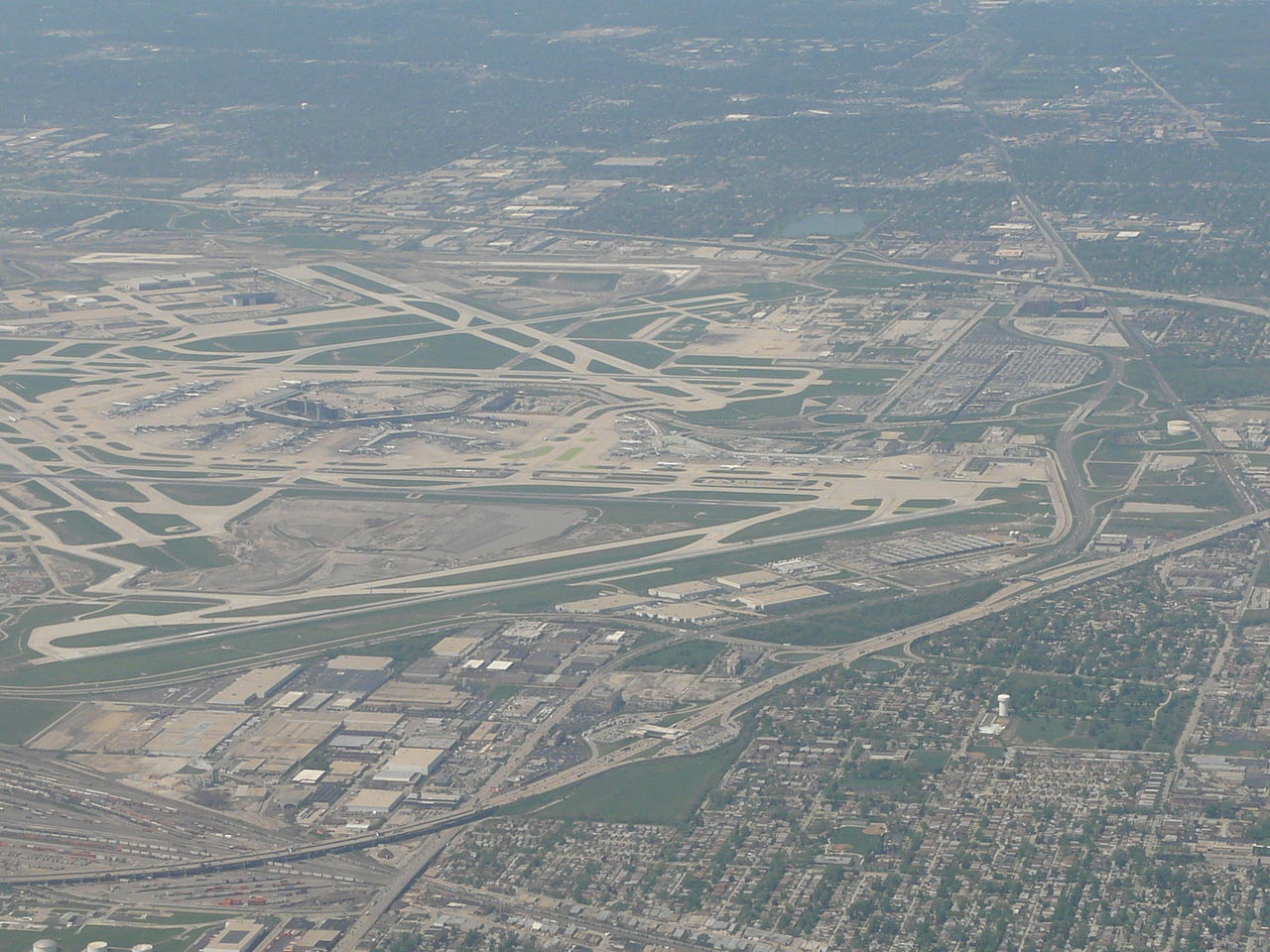 Chicago as seen from a commercial flight 14.JPG