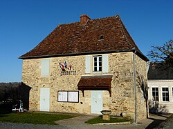 Clermont-d'Excideuil mairie.JPG