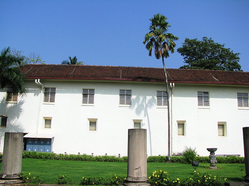 File:Convent of St.Francis of Assisi.jpg