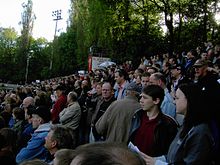 Nunmehr Vergangenheit: gut gefüllte Ränge im Stadion Marienthal beim Halbfinale im Oddset-Pokal gegen den FC St. Pauli am 14. Mai 2006