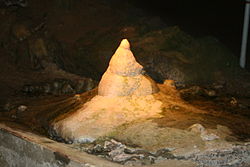 The Upside-Down Ice cream Cone. Crystalcaveformations03.jpg