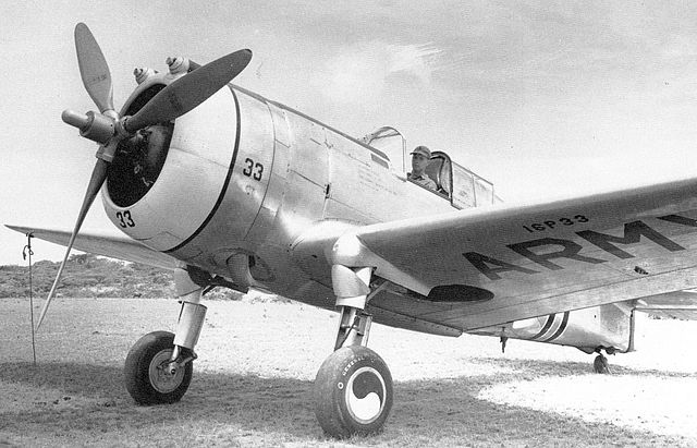 Curtiss P-36A 38-33 16th Pursuit Group 1940 (16P33)