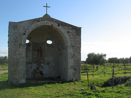 Cutrofiano Chiesa Rupestre.jpg