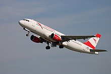 D-ABZA Airbus A320-200 Oostenrijkse opb airberlin DUS 2017-08-23 (7) (36711435696).jpg